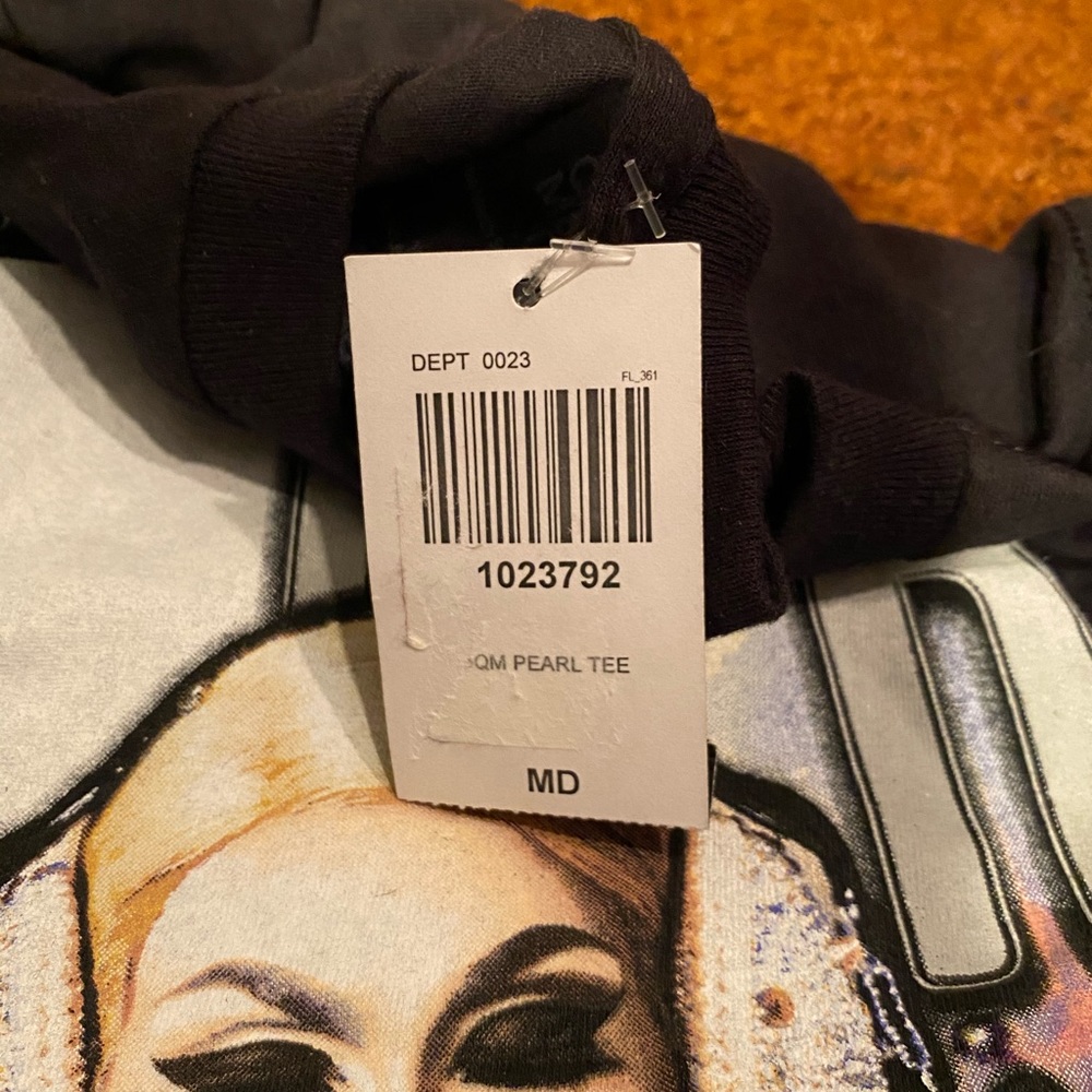 NWTS Pearl Drag Queen Merc Tee - Picture 9 of 10